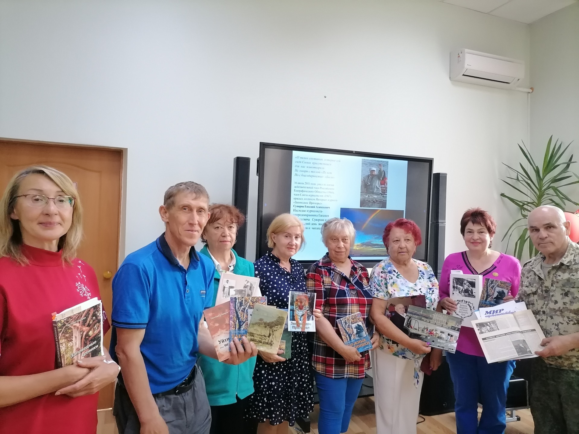 Заповедное Приморье», к 85-летию журналиста Евгения Суворова | 24.06.2024 |  Владивосток - БезФормата